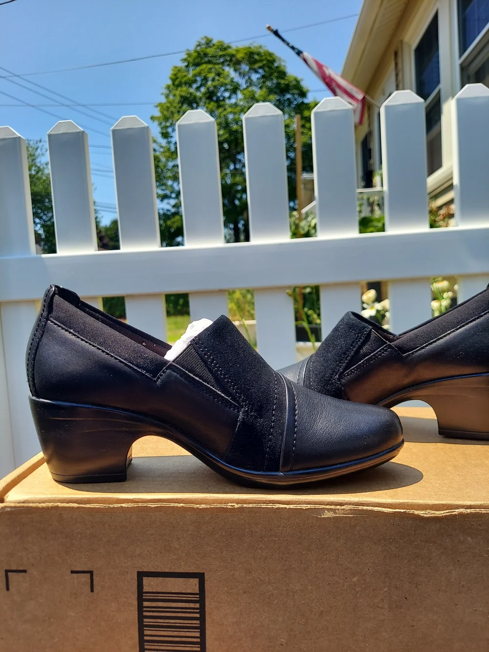 Clarks Emily Step Black Leather Low Block Pump Heels Women Size 6 NWT Comfort - Picture 6 of 10